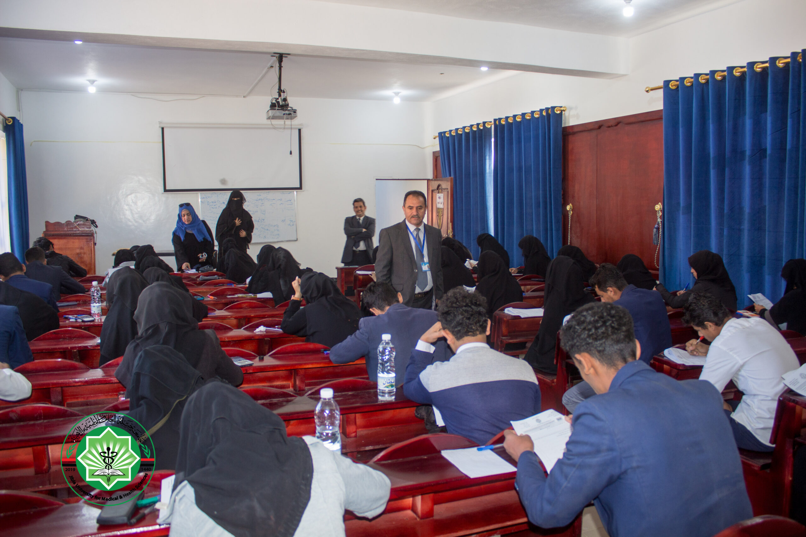 تدشين الإختبارات النظرية النهائية للفصل الدراسي الأول من العام الجامعي 2021-2022 جامعة جبلة