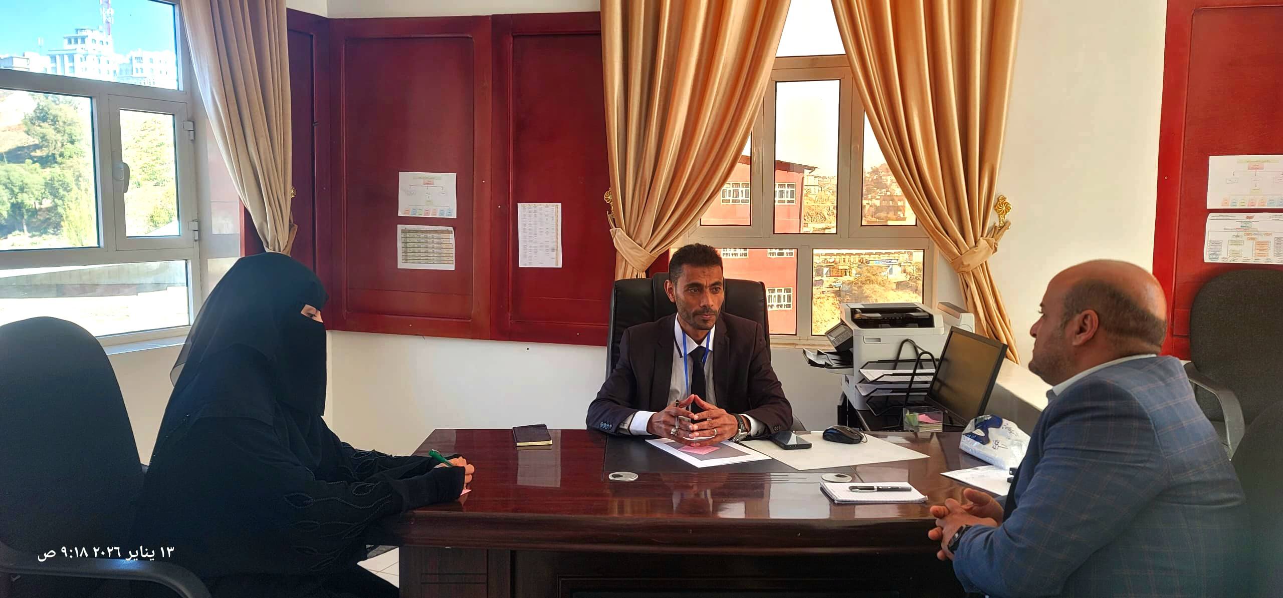 مدير عام العلاقات العامة والاعلام بالجامعة يزور عميد مركز التطوير وضمان الجودة