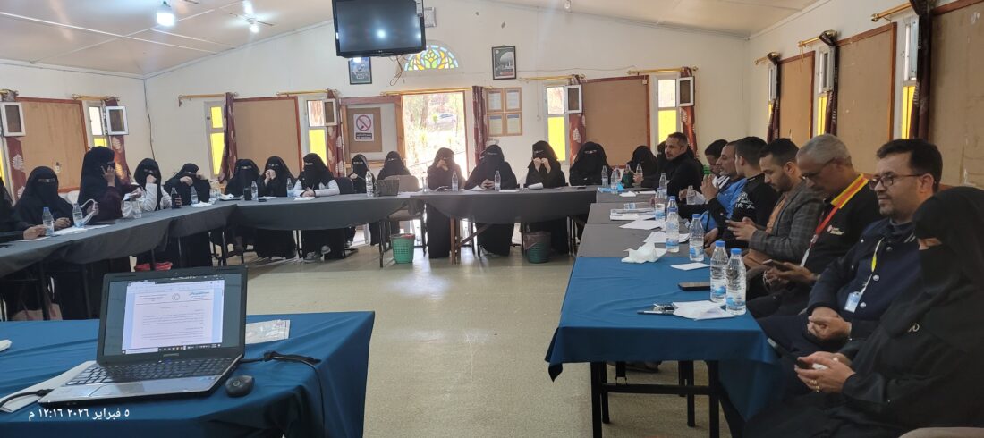 اجتماع موسع لتقييم مستوى أداء الجودة بمستشفى جبلة الجامعي